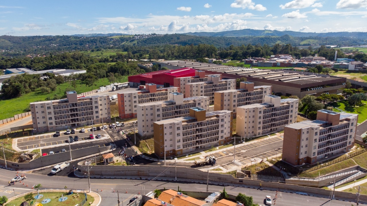 75 apartamentos da CDHU são entregues em Louveira